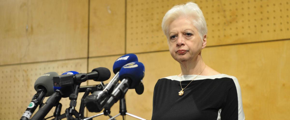 Ελένη Θεοχάρους 
