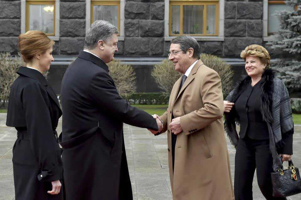 ΠΡΟΕΔΡΟΣ ΑΝΑΣΤΑΣΙΑΔΗΣ - ΟΥΚΡΑΝΙΑ - ΕΠΙΣΗΜΗ ΕΠΙΣΚΕΨΗ