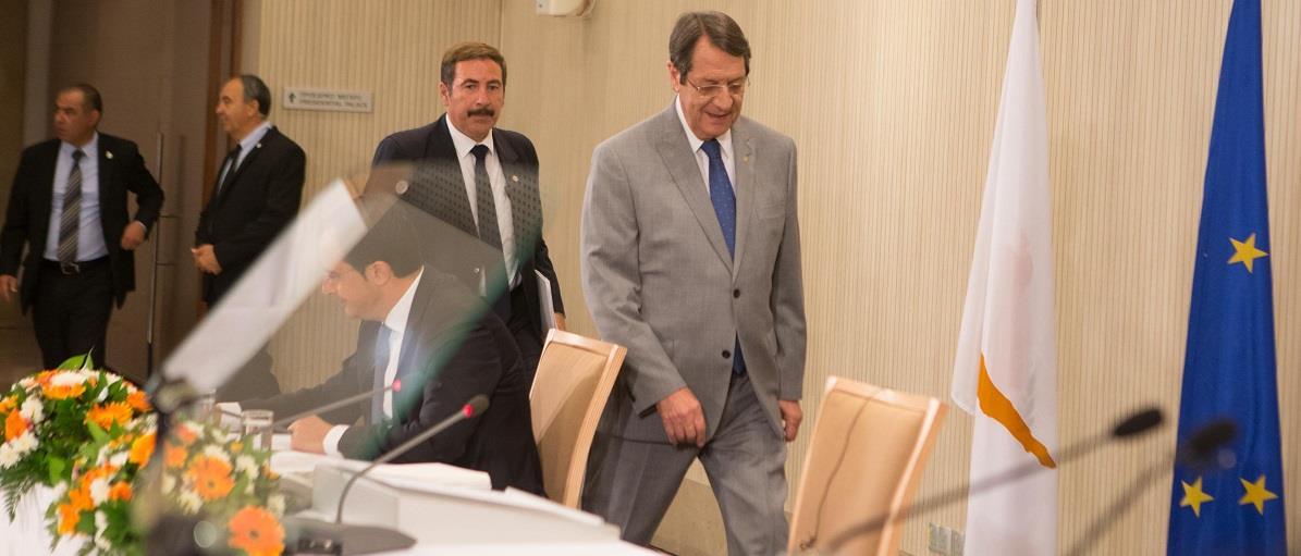 ΠΡΟΕΔΡΟΣ ΔΗΜΟΚΡΑΤΙΑΣ 
