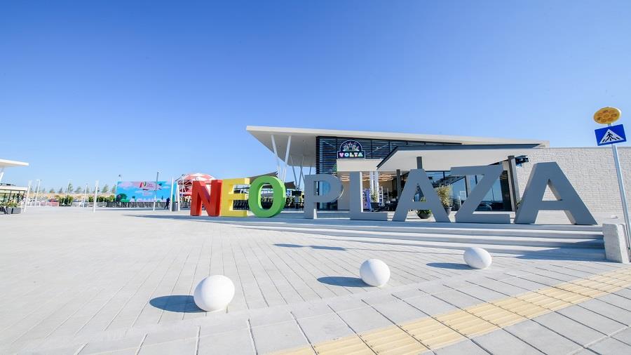 NEO 3 