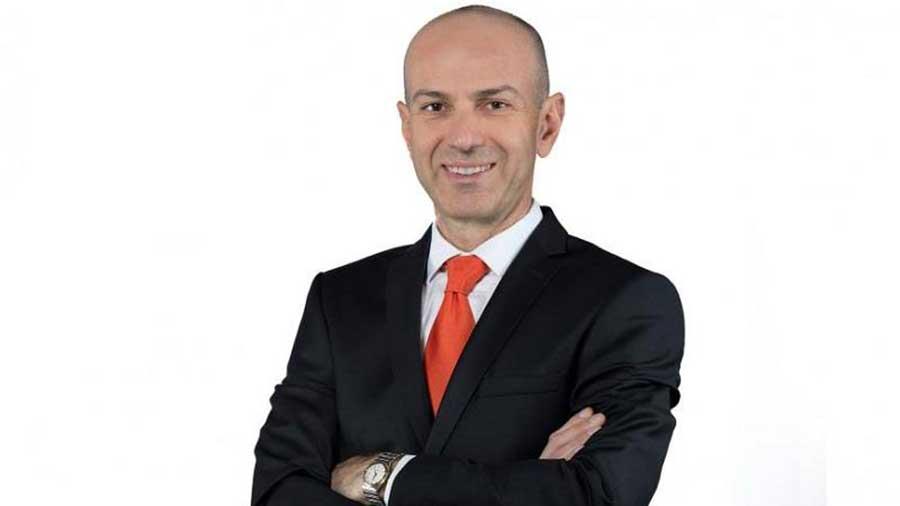 rouvas900