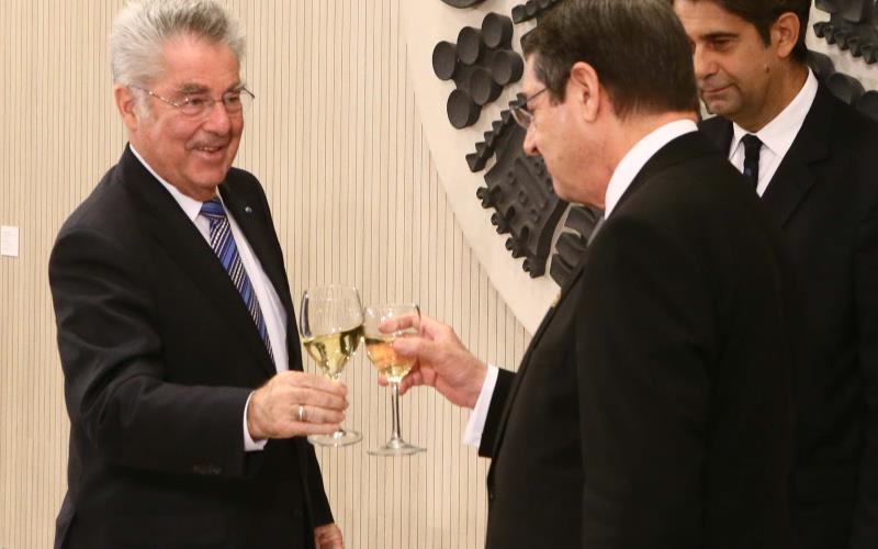 ΠΡΟΕΔΡΟΣ ΑΝΑΣΤΑΣΙΑΔΗΣ - ΠΡΟΕΔΡΟΣ ΑΥΣΤΡΙΑΣ HEINZ FISCHER - ΕΠΙΣΗΜΟ ΔΕΙΠΝΟ