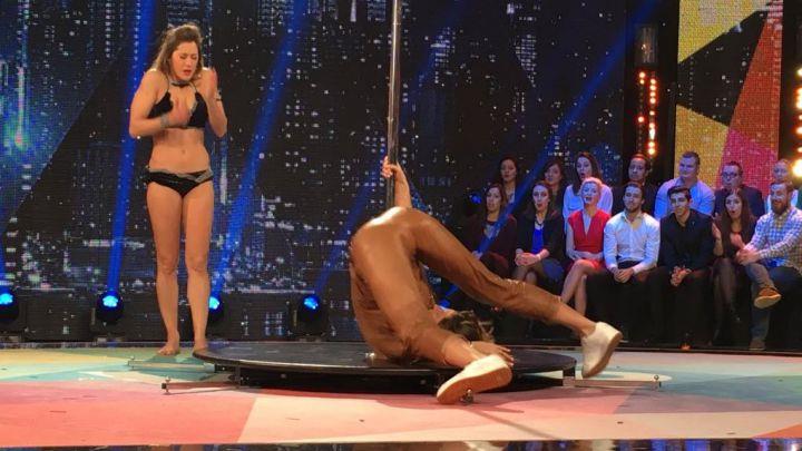 Pole dancer