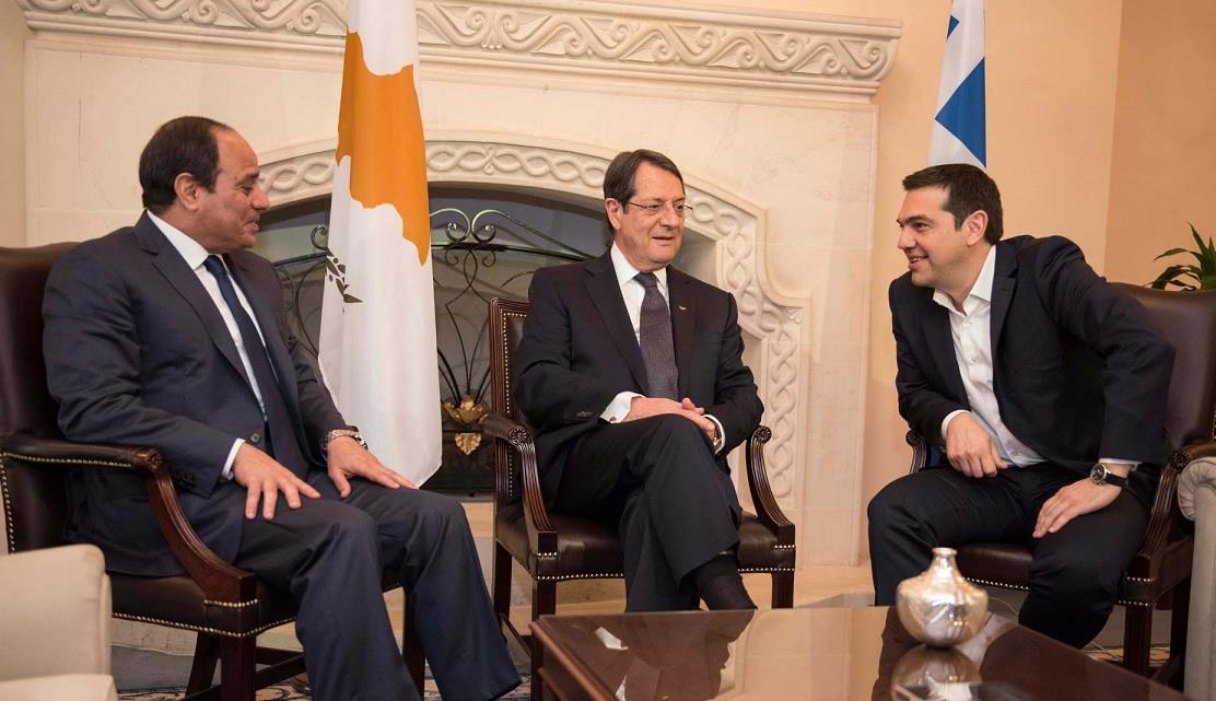 Τριμερής6