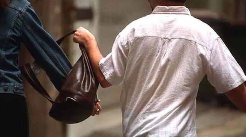 αρπαγη τσαντων