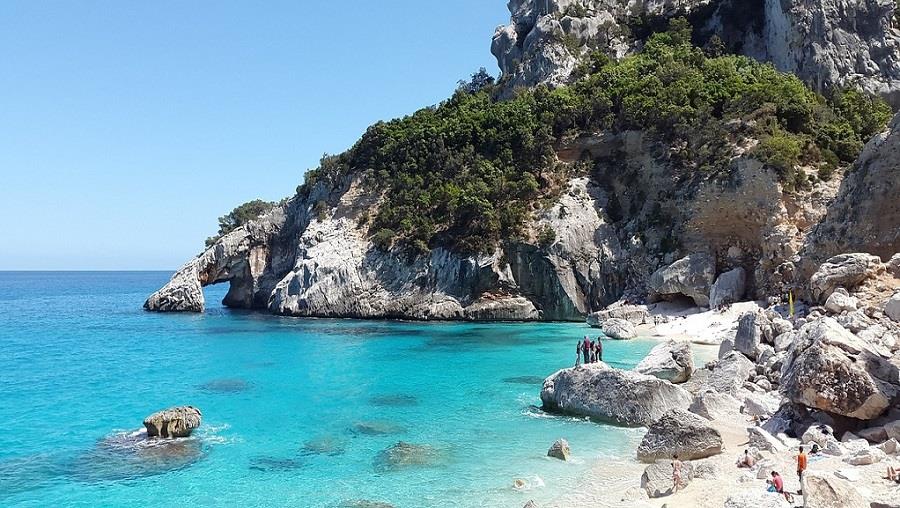 μεσογειος