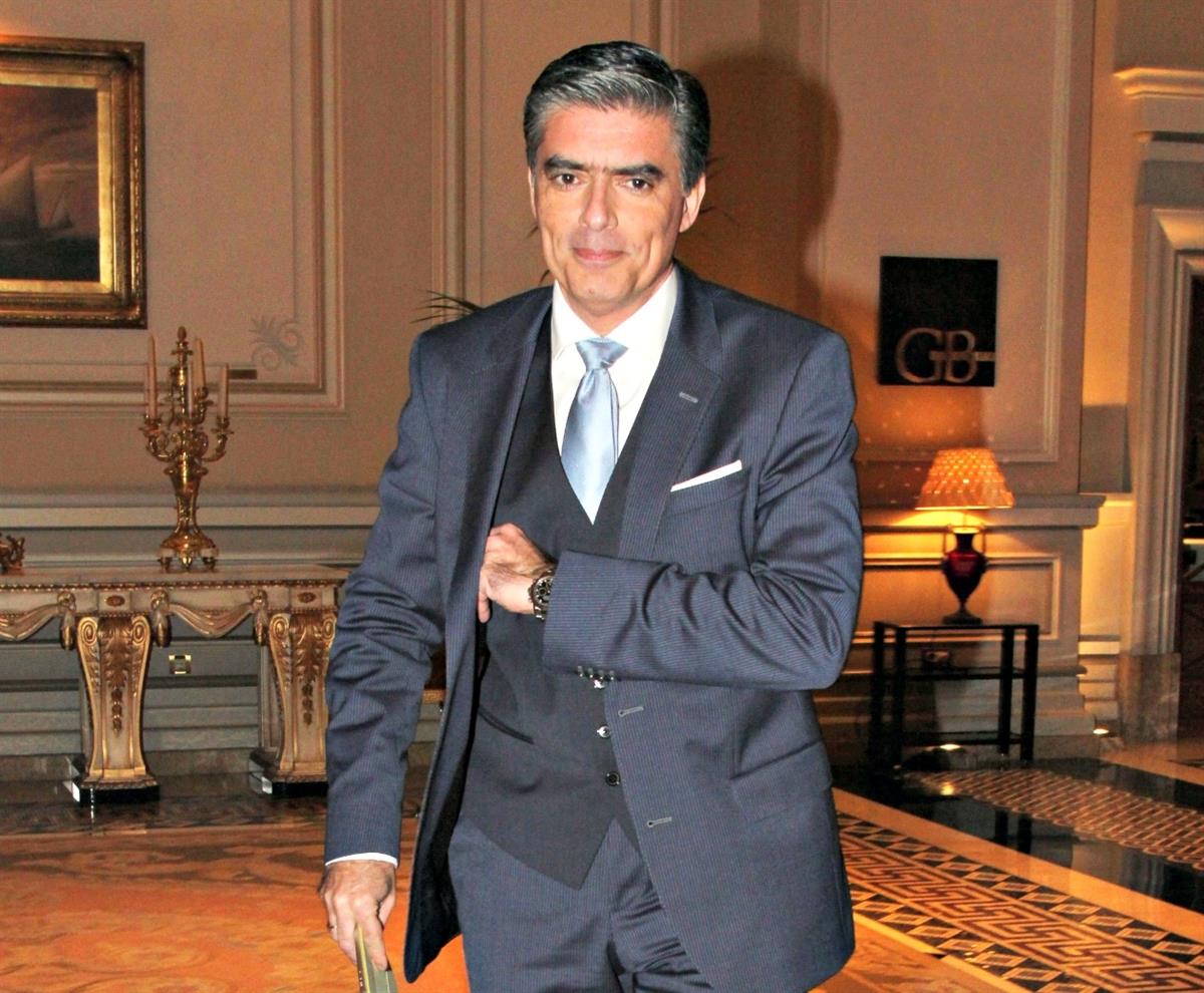 O Nίκος Ευαγγελάτος