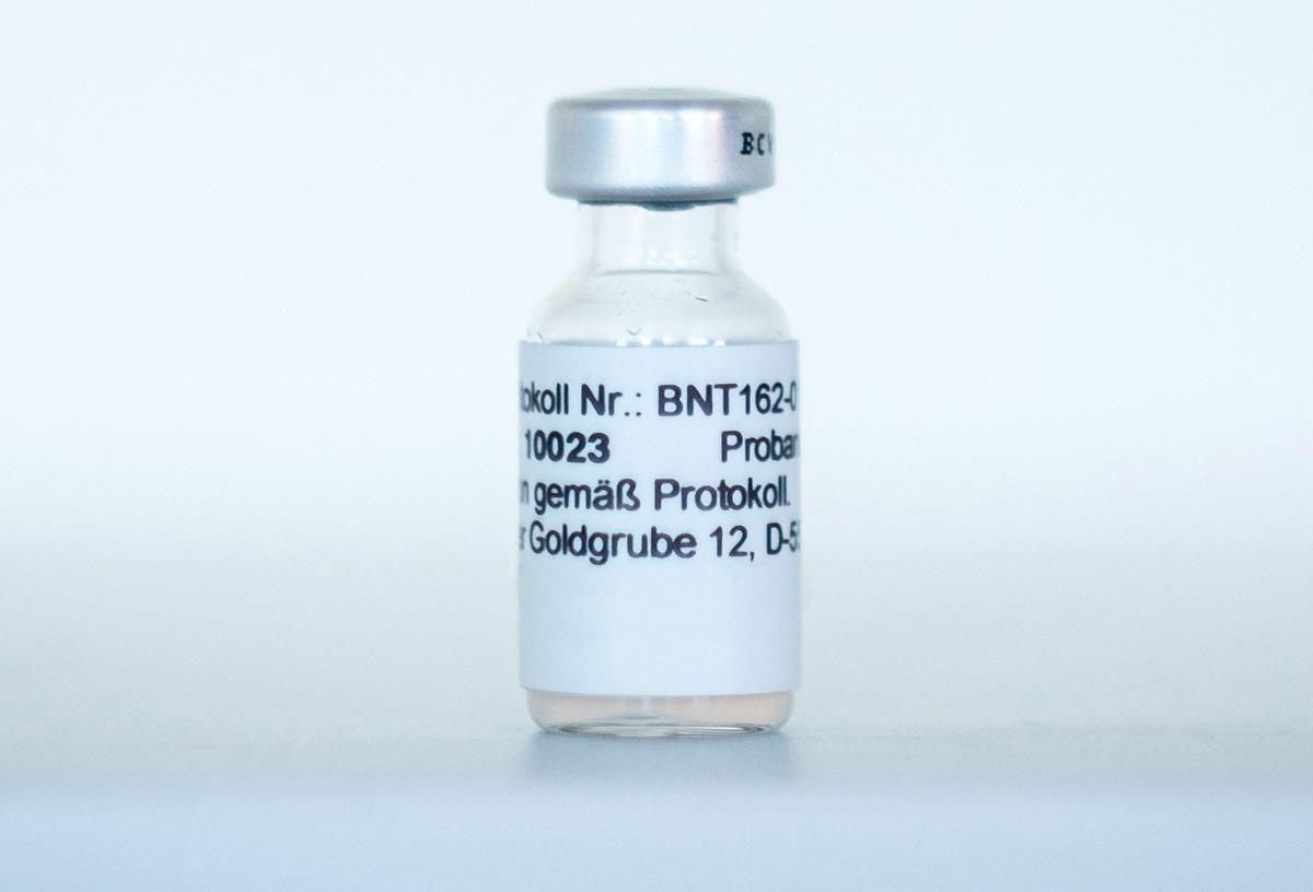 Biontech and Pfizer will supply 200 million doses of vaccine against COVID-19 EU