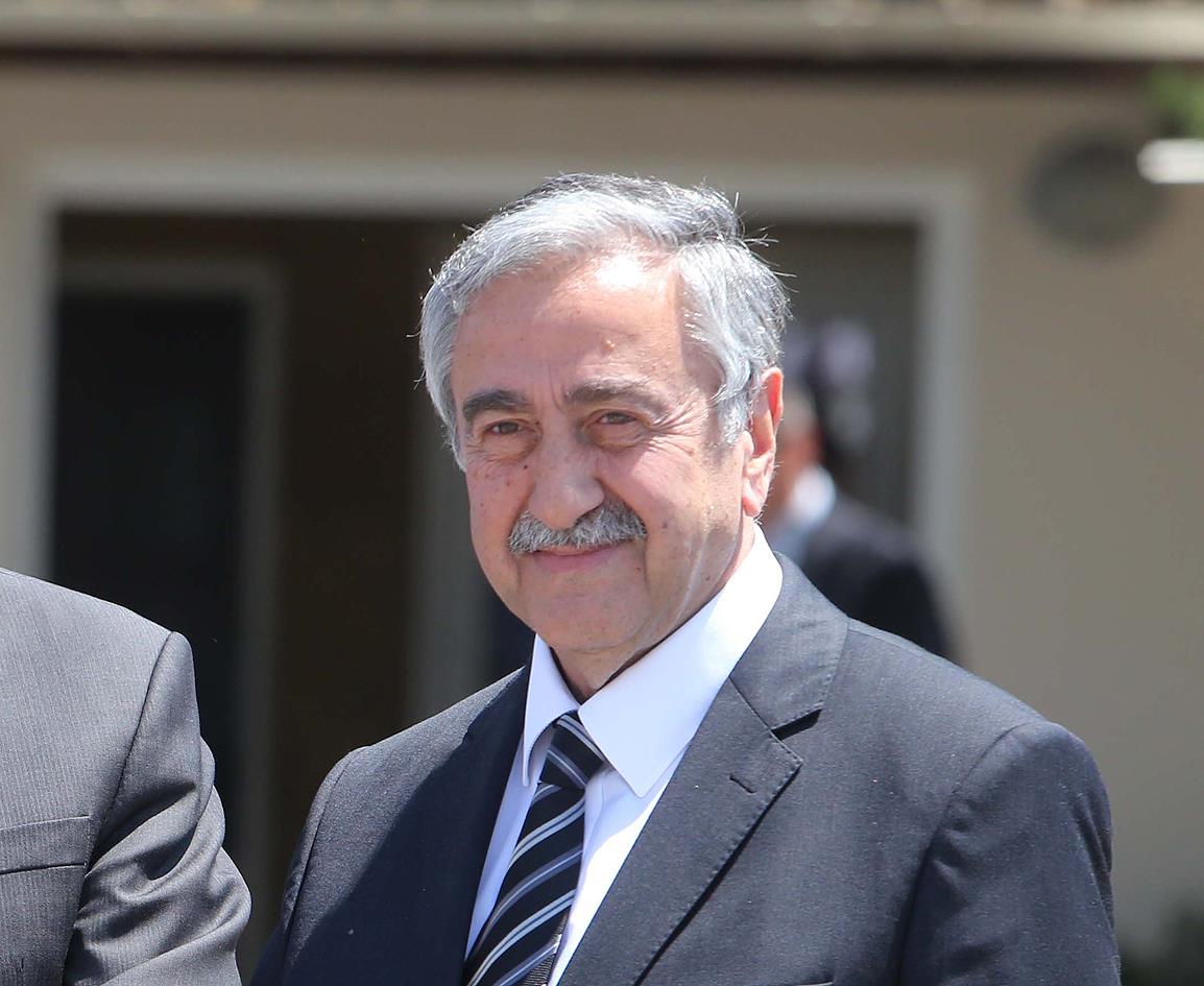 Μουσταφά Ακιντζί