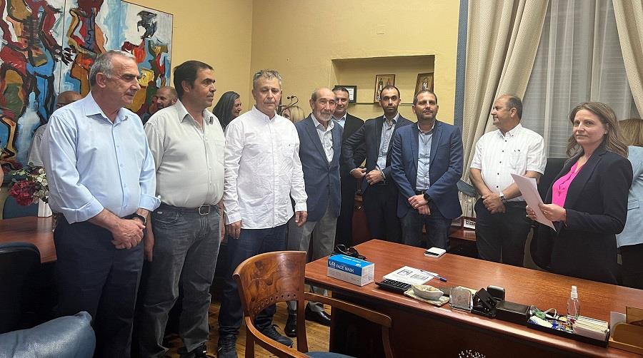 λαρνα