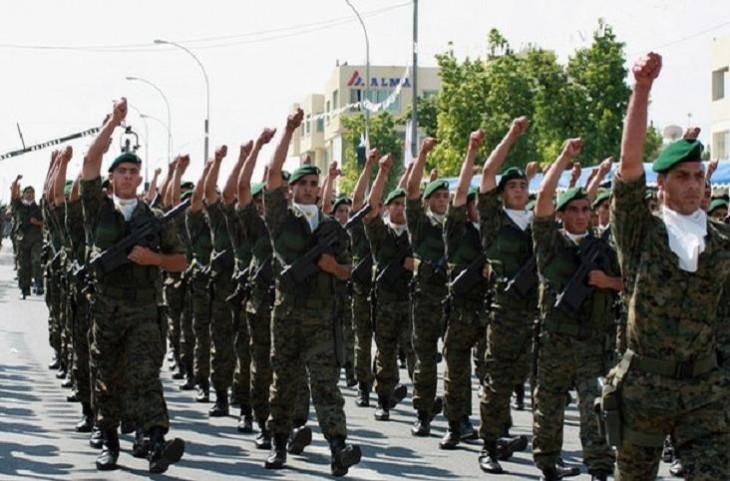 στρατός
