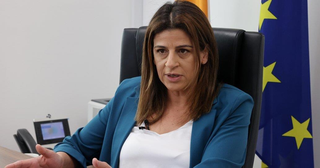 τζοζη
