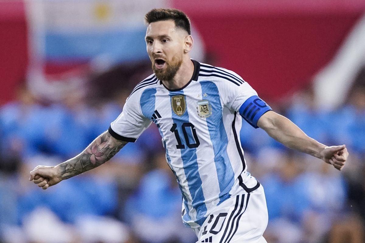 4377816603855121 messi5