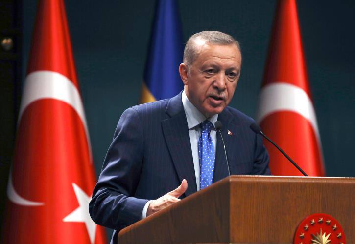 4441590703726537 Erdogan-AP Photo-Burhan Ozbilici-File